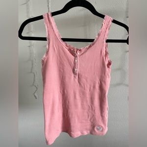 Pink tank top